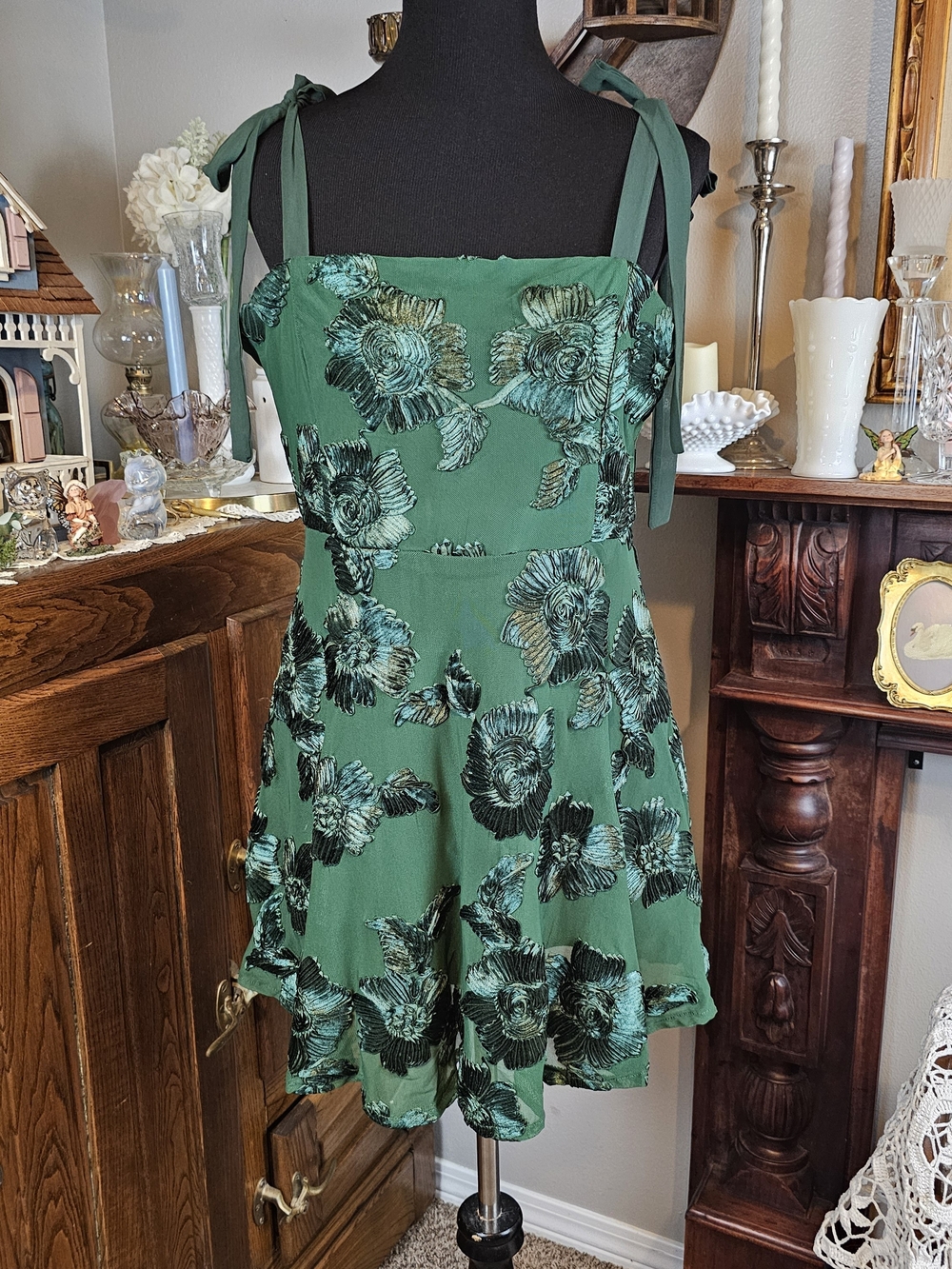 Lulus Truly Inspiring Green Floral Applique Tie Strap Mini Dress Large